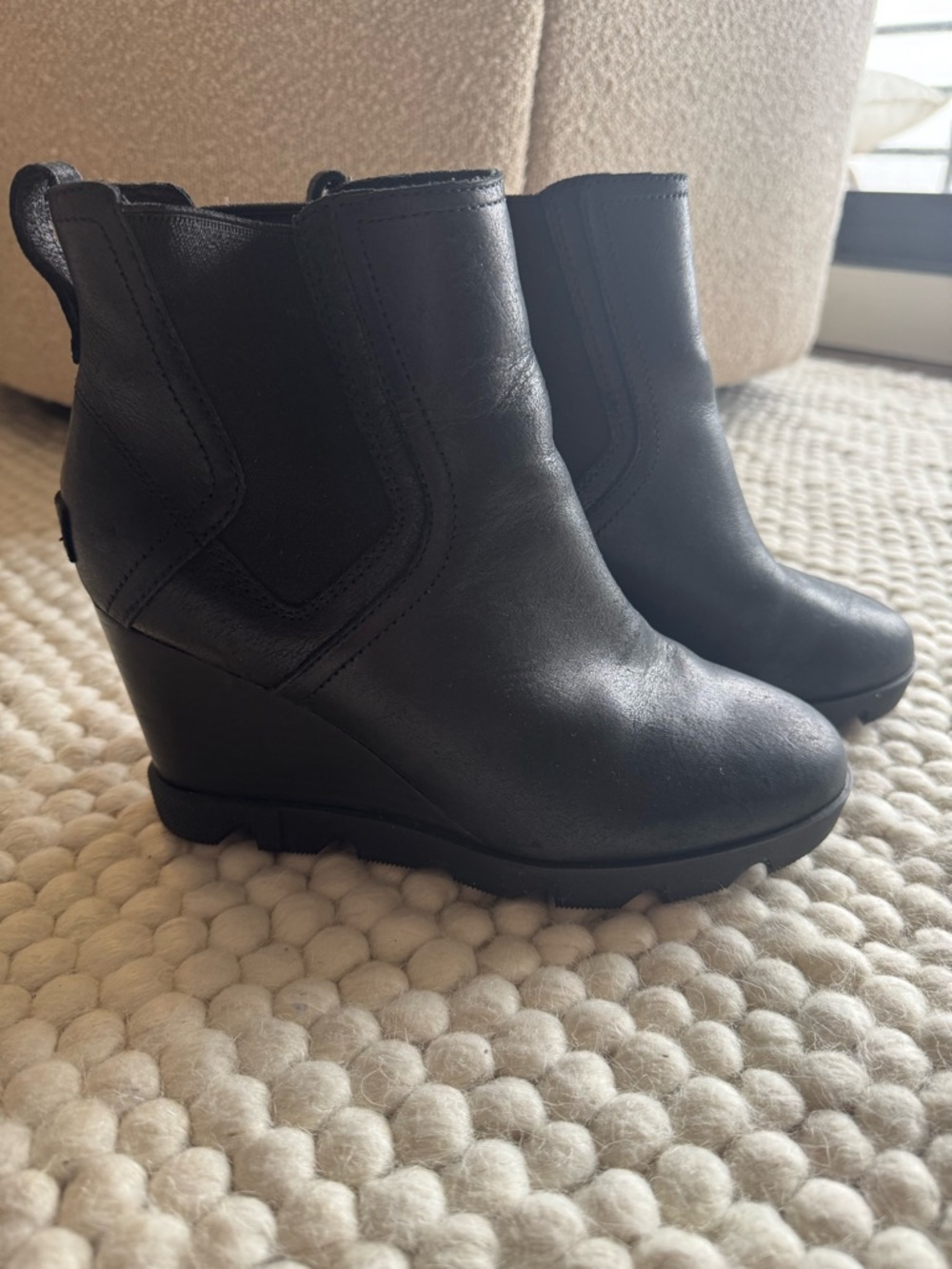 Sorel Black Leather Wedge Boots - Size 8